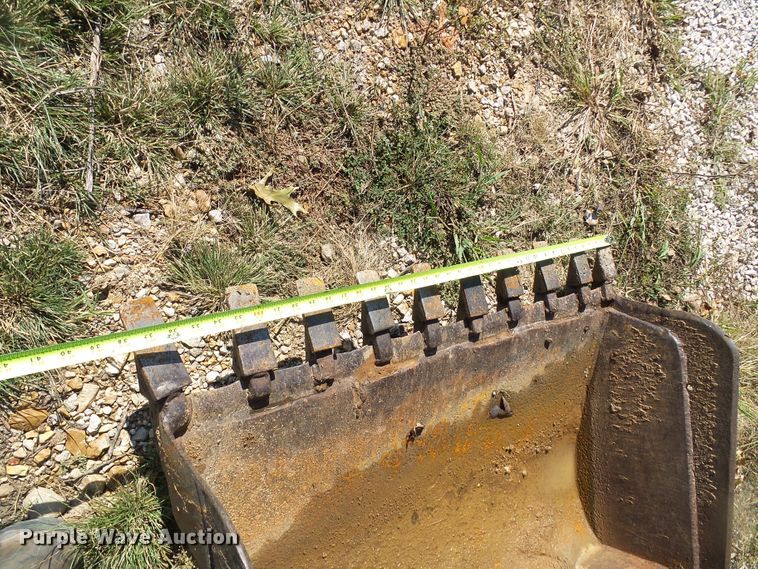 image for item DI0686 2002 Caterpillar 304.5 mini excavator