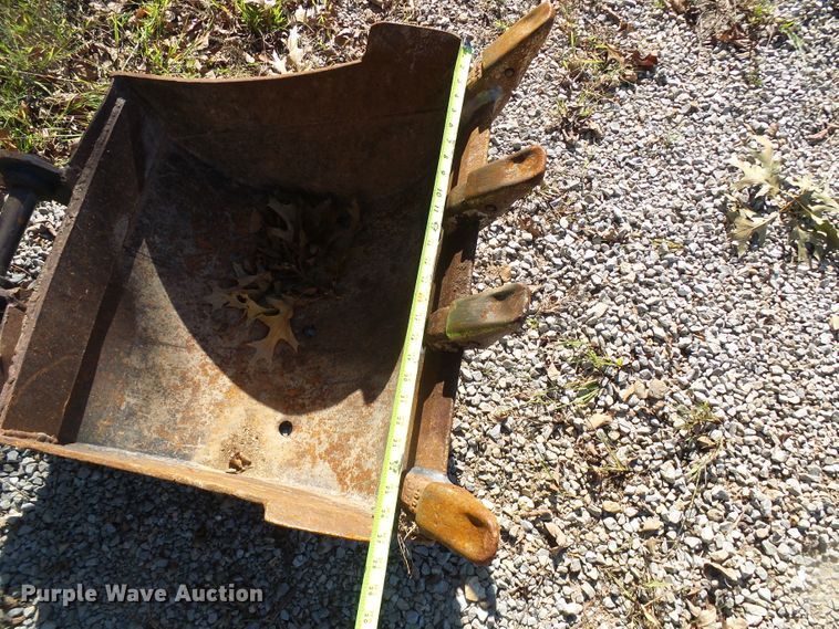 image for item DI0686 2002 Caterpillar 304.5 mini excavator