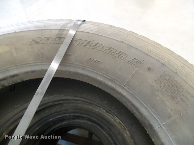 image for item DI0693 Tires and wheels