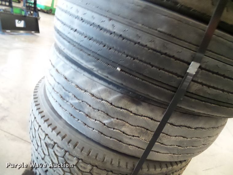 image for item DI0693 Tires and wheels