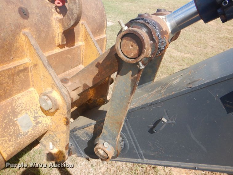 image for item DI2325 2007 John Deere 350D LC excavator