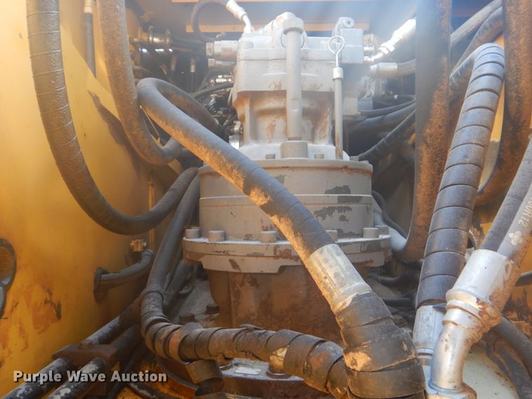 image for item DI2325 2007 John Deere 350D LC excavator