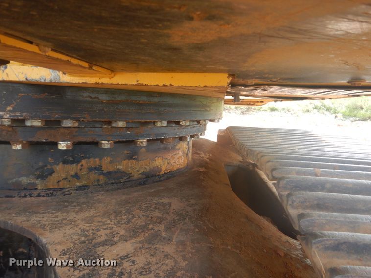 image for item DI2325 2007 John Deere 350D LC excavator