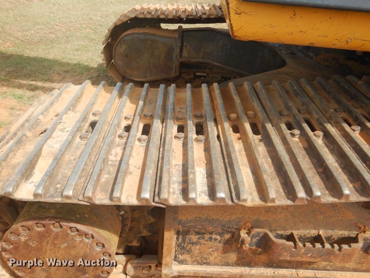 image for item DI2325 2007 John Deere 350D LC excavator