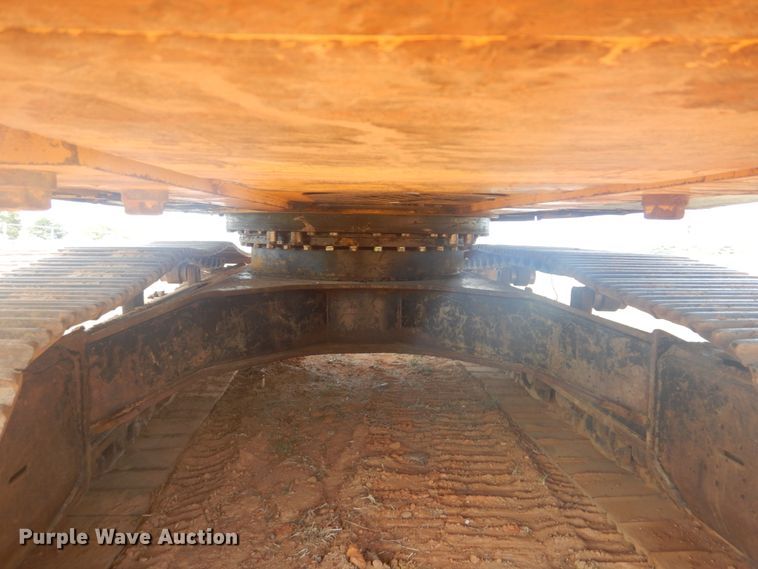 image for item DI2325 2007 John Deere 350D LC excavator