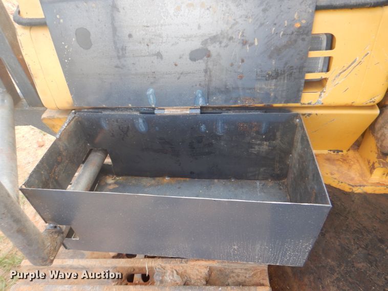 image for item DI2325 2007 John Deere 350D LC excavator