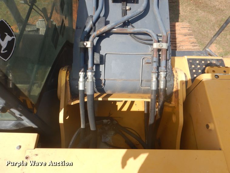 image for item DI2325 2007 John Deere 350D LC excavator