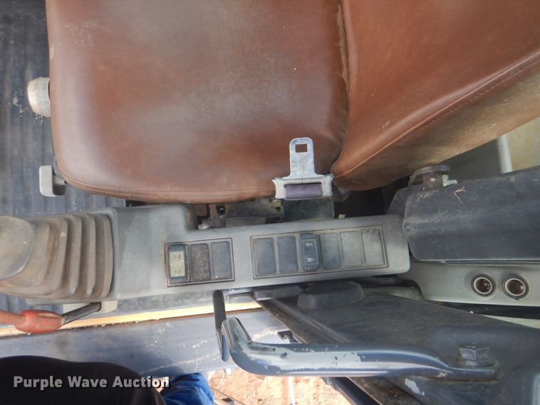 image for item DI2325 2007 John Deere 350D LC excavator