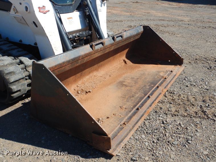 image for item DI2348 2015 Bobcat T870 skid steer