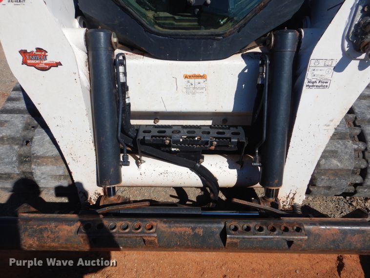 image for item DI2348 2015 Bobcat T870 skid steer