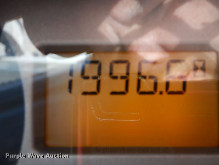 image for item DI2348 2015 Bobcat T870 skid steer