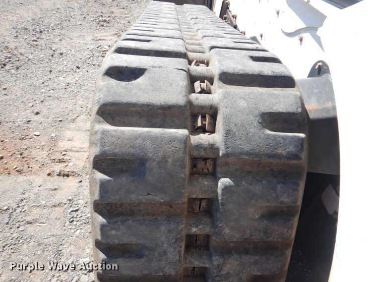 image for item DI2348 2015 Bobcat T870 skid steer