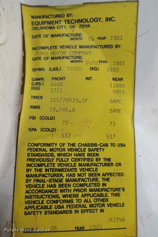 image for item EA9391 2001 Ford F450 Super Duty flatbed truck