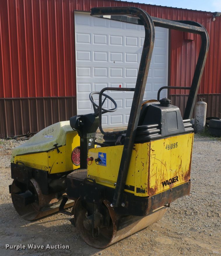 image for item EA9395 Wacker RD11A double drum vibratory roller