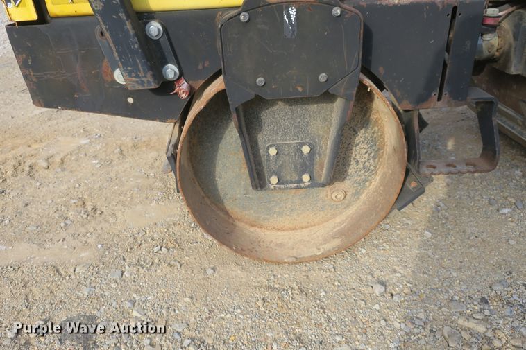 image for item EA9395 Wacker RD11A double drum vibratory roller