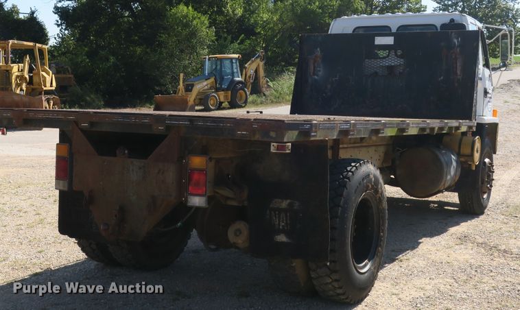 image for item EA9396 1986 Chevrolet Tiltmaster flatbed truck