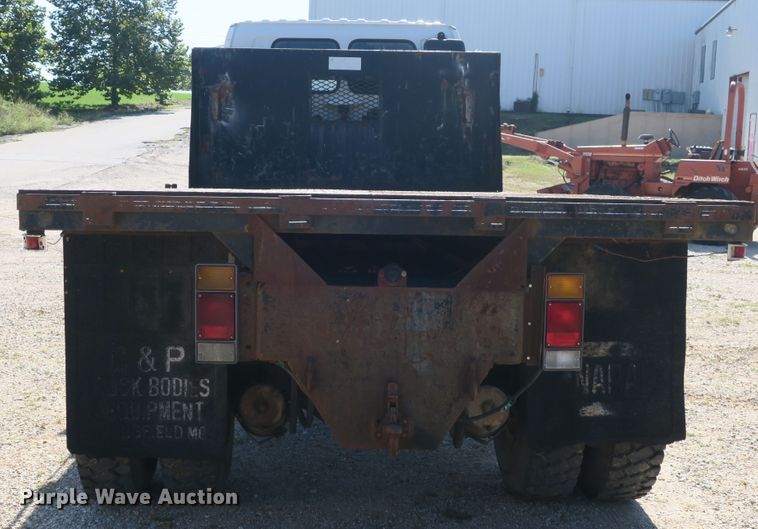 image for item EA9396 1986 Chevrolet Tiltmaster flatbed truck