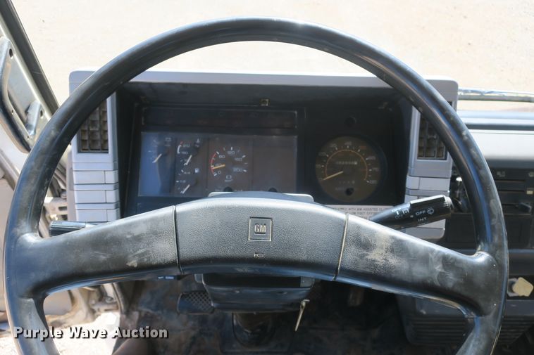 image for item EA9396 1986 Chevrolet Tiltmaster flatbed truck