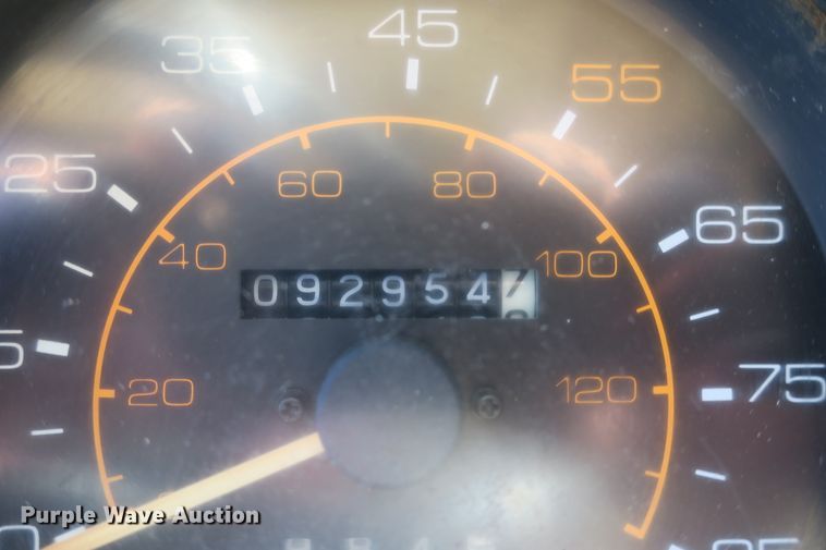 image for item EA9396 1986 Chevrolet Tiltmaster flatbed truck