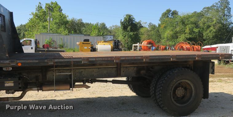 image for item EA9396 1986 Chevrolet Tiltmaster flatbed truck