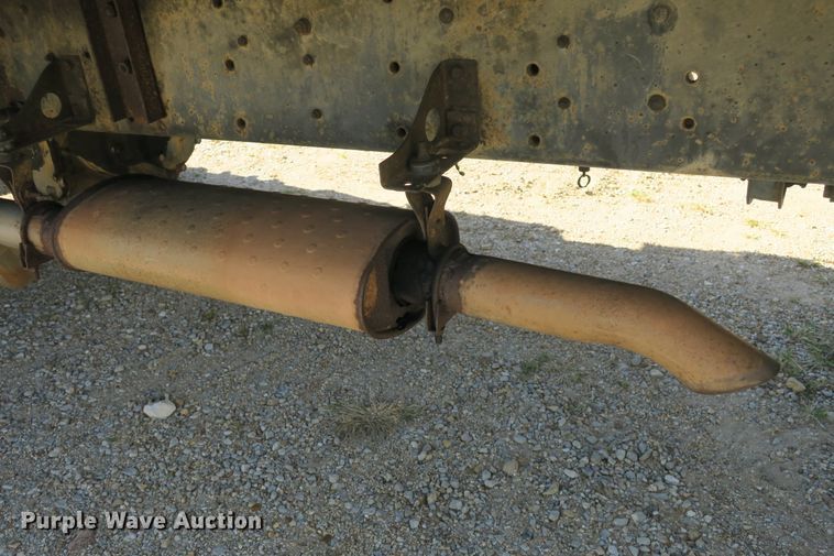 image for item EA9396 1986 Chevrolet Tiltmaster flatbed truck