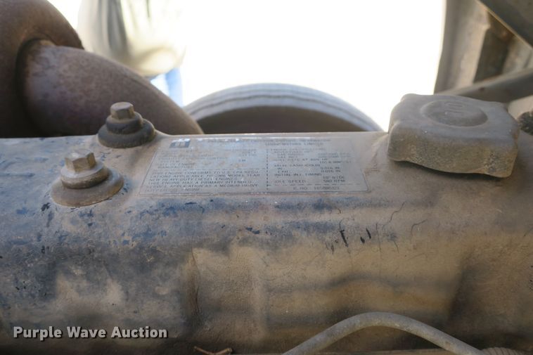 image for item EA9396 1986 Chevrolet Tiltmaster flatbed truck