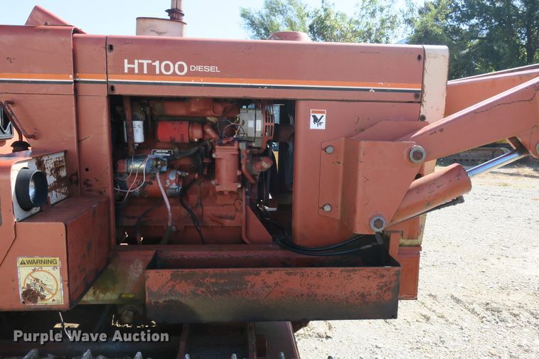 image for item EA9397 Ditch Witch HT100JD cable plow