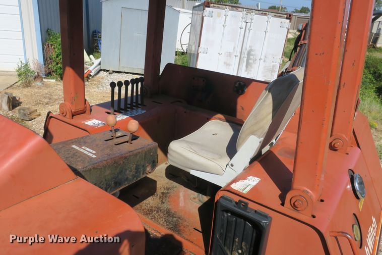 image for item EA9397 Ditch Witch HT100JD cable plow