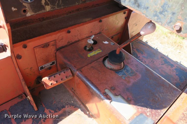 image for item EA9397 Ditch Witch HT100JD cable plow