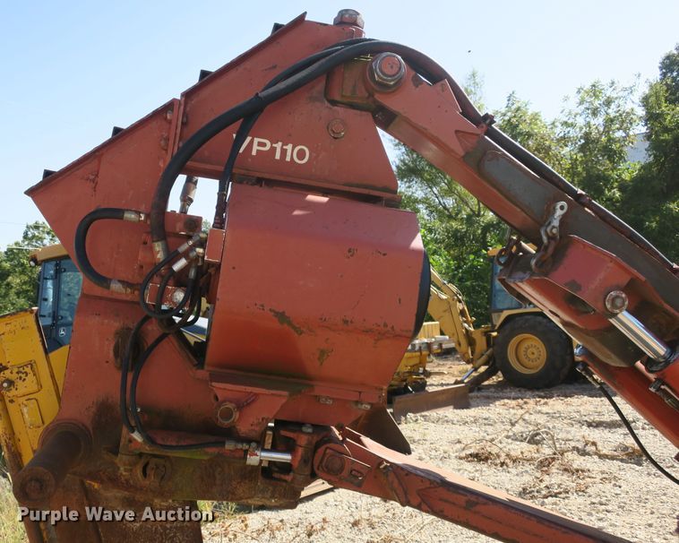 image for item EA9397 Ditch Witch HT100JD cable plow