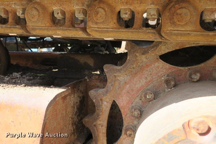 image for item EA9397 Ditch Witch HT100JD cable plow