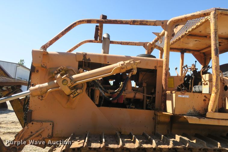 image for item EA9398 Fiat-Allis 16B cable plow