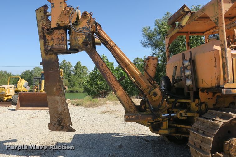 image for item EA9398 Fiat-Allis 16B cable plow