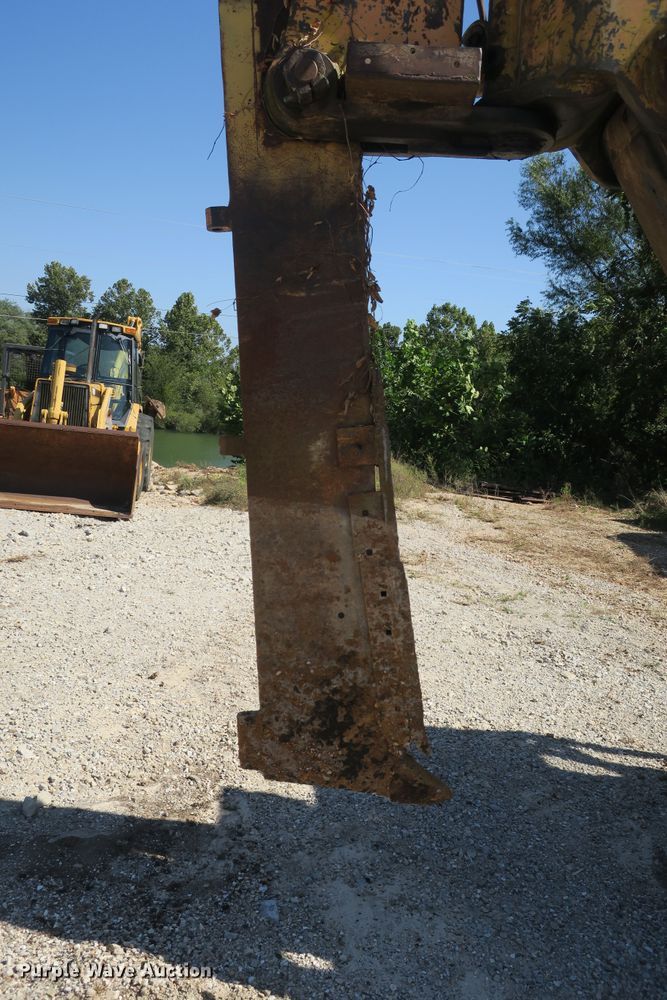 image for item EA9398 Fiat-Allis 16B cable plow