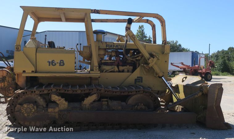 image for item EA9399 Fiat-Allis 16B dozer