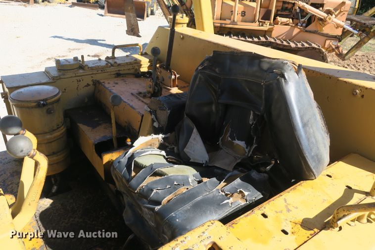 image for item EA9399 Fiat-Allis 16B dozer