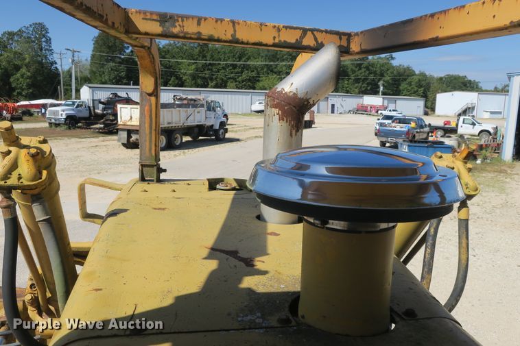 image for item EA9399 Fiat-Allis 16B dozer