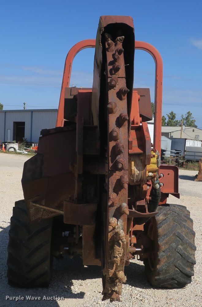 image for item EA9400 Ditch Witch 8020JD rock saw