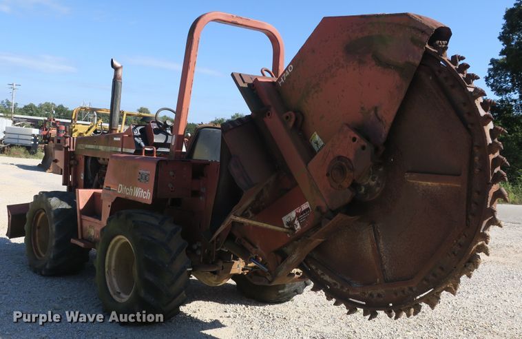 image for item EA9400 Ditch Witch 8020JD rock saw