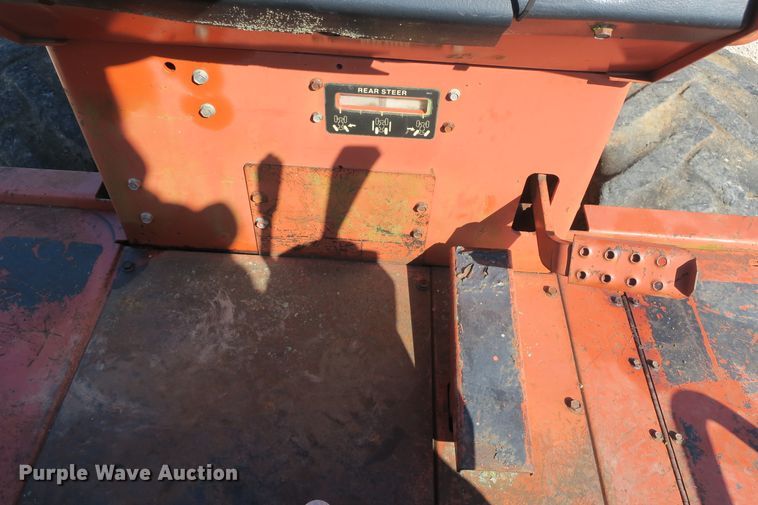 image for item EA9400 Ditch Witch 8020JD rock saw