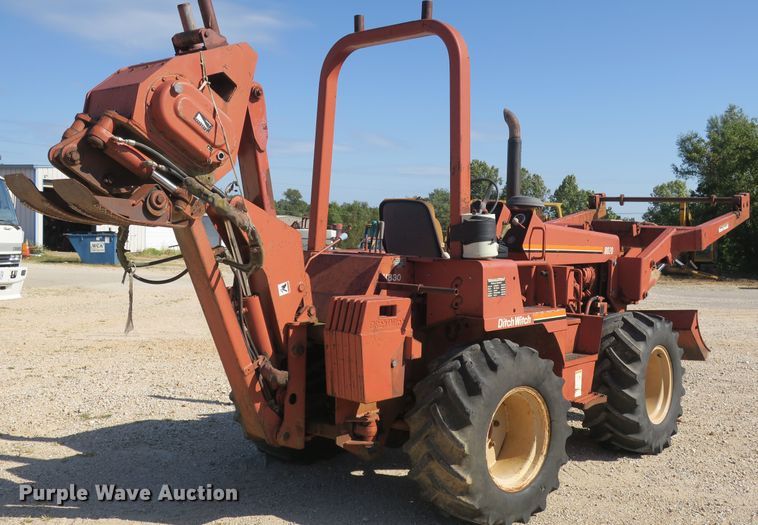 image for item EA9401 Ditch Witch 8020JD cable plow