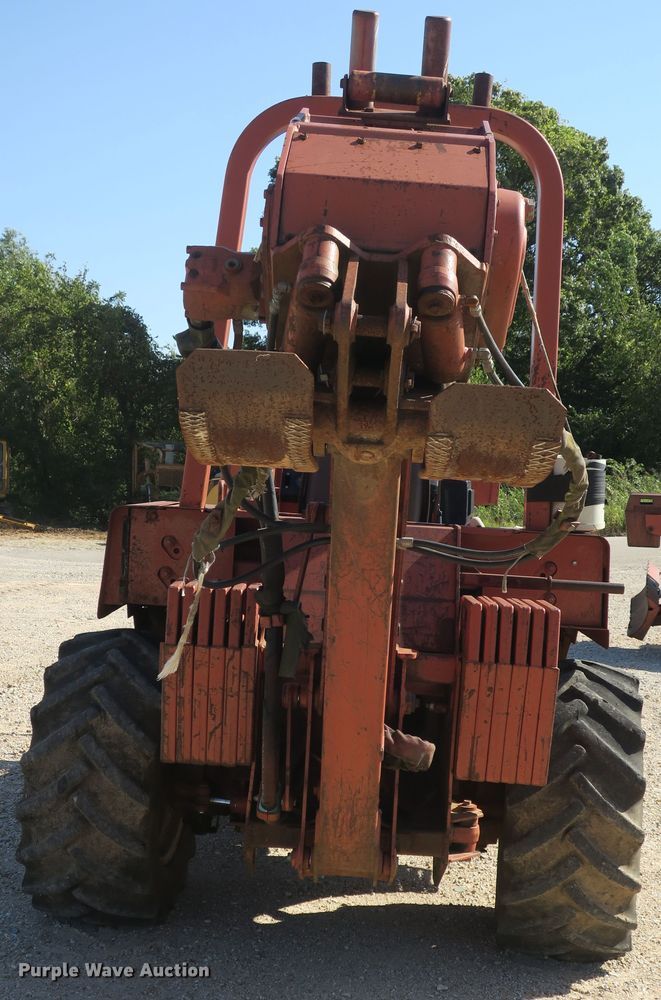 image for item EA9401 Ditch Witch 8020JD cable plow