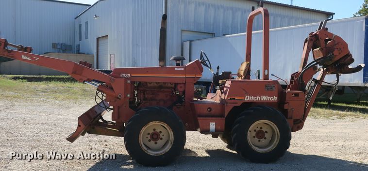 image for item EA9401 Ditch Witch 8020JD cable plow