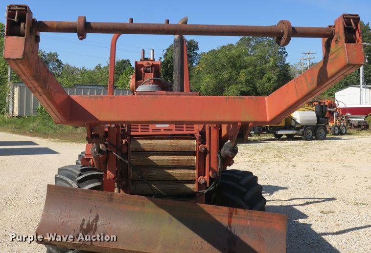 image for item EA9401 Ditch Witch 8020JD cable plow