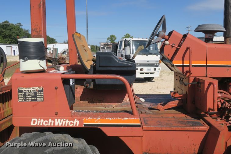 image for item EA9401 Ditch Witch 8020JD cable plow