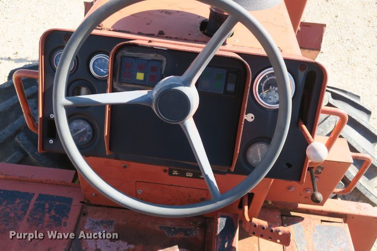 image for item EA9401 Ditch Witch 8020JD cable plow