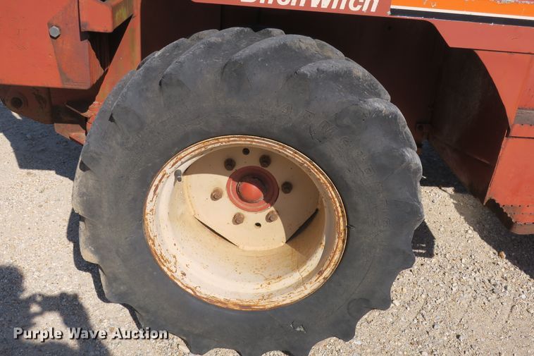 image for item EA9401 Ditch Witch 8020JD cable plow