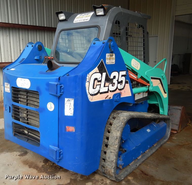 image for item EK9082 2011 IHI CL35 skid steer