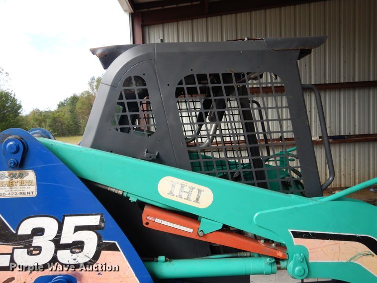 image for item EK9082 2011 IHI CL35 skid steer