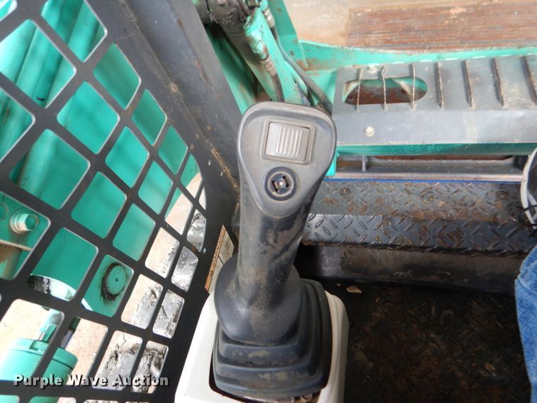 image for item EK9082 2011 IHI CL35 skid steer